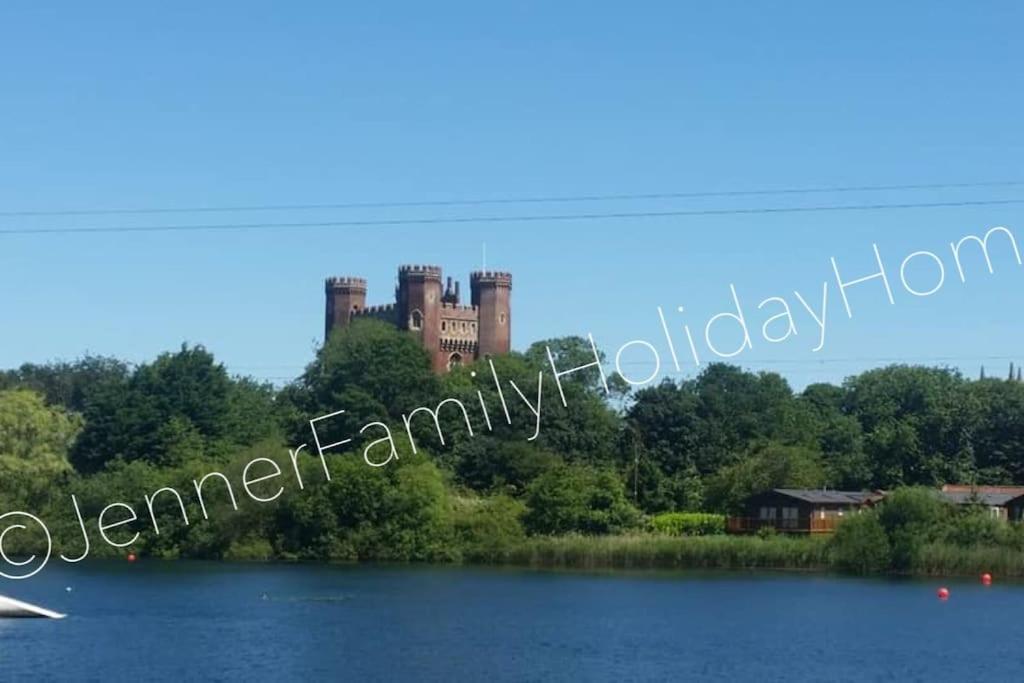 Jenner Family Holiday Homes At Tattershall Lakes Dogdyke Zewnętrze zdjęcie