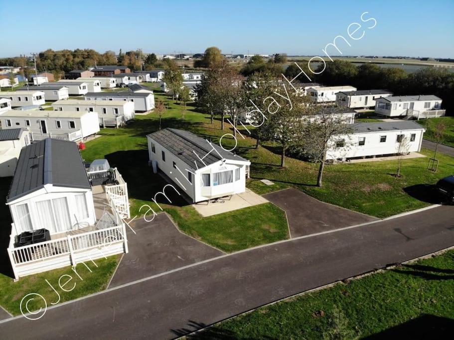 Jenner Family Holiday Homes At Tattershall Lakes Dogdyke Zewnętrze zdjęcie